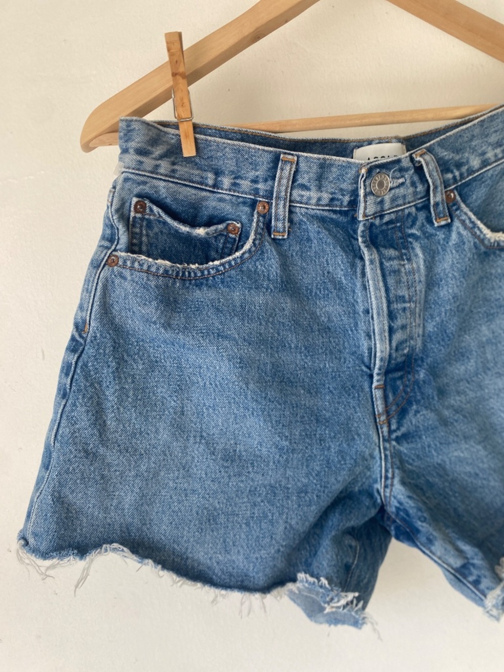AGOLDE 28 Parker Long Denim Short - Picture 7 of 11